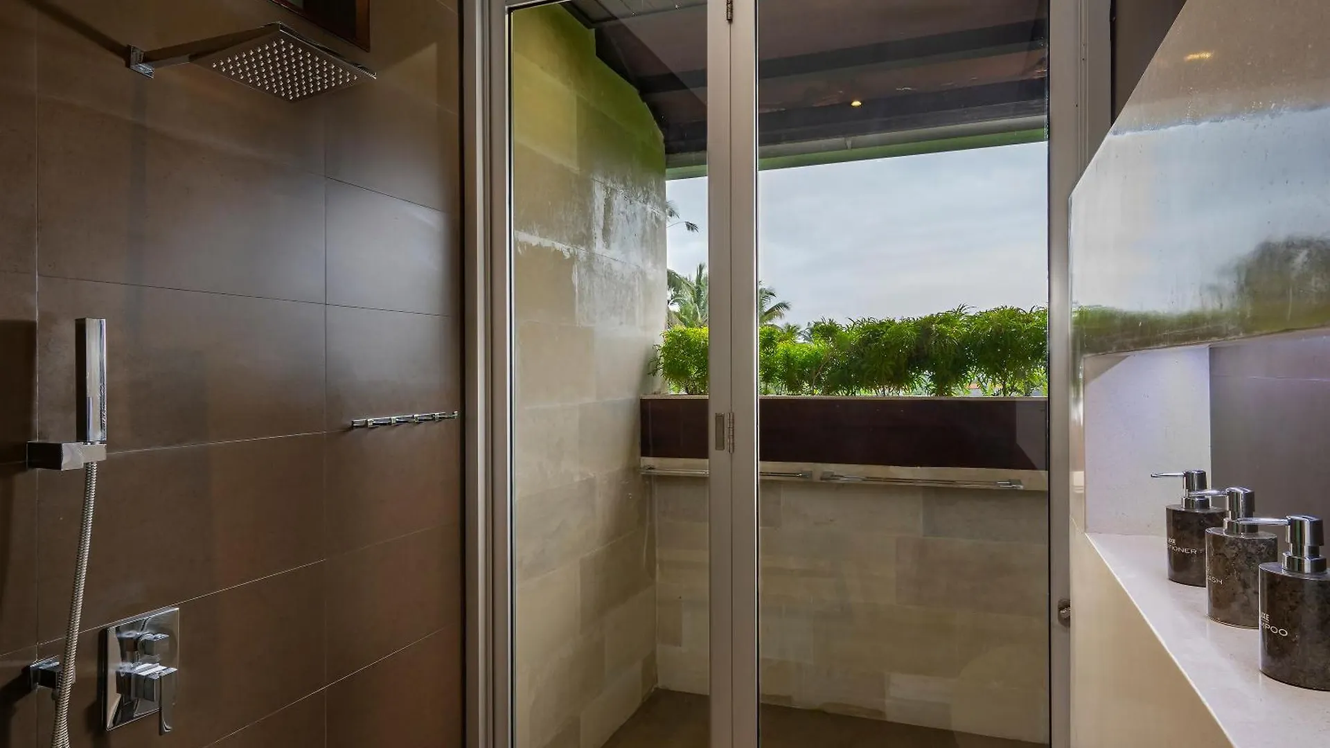 The Luxe Ubud Villa